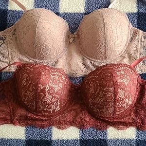 2 Bras 38C Never Worn